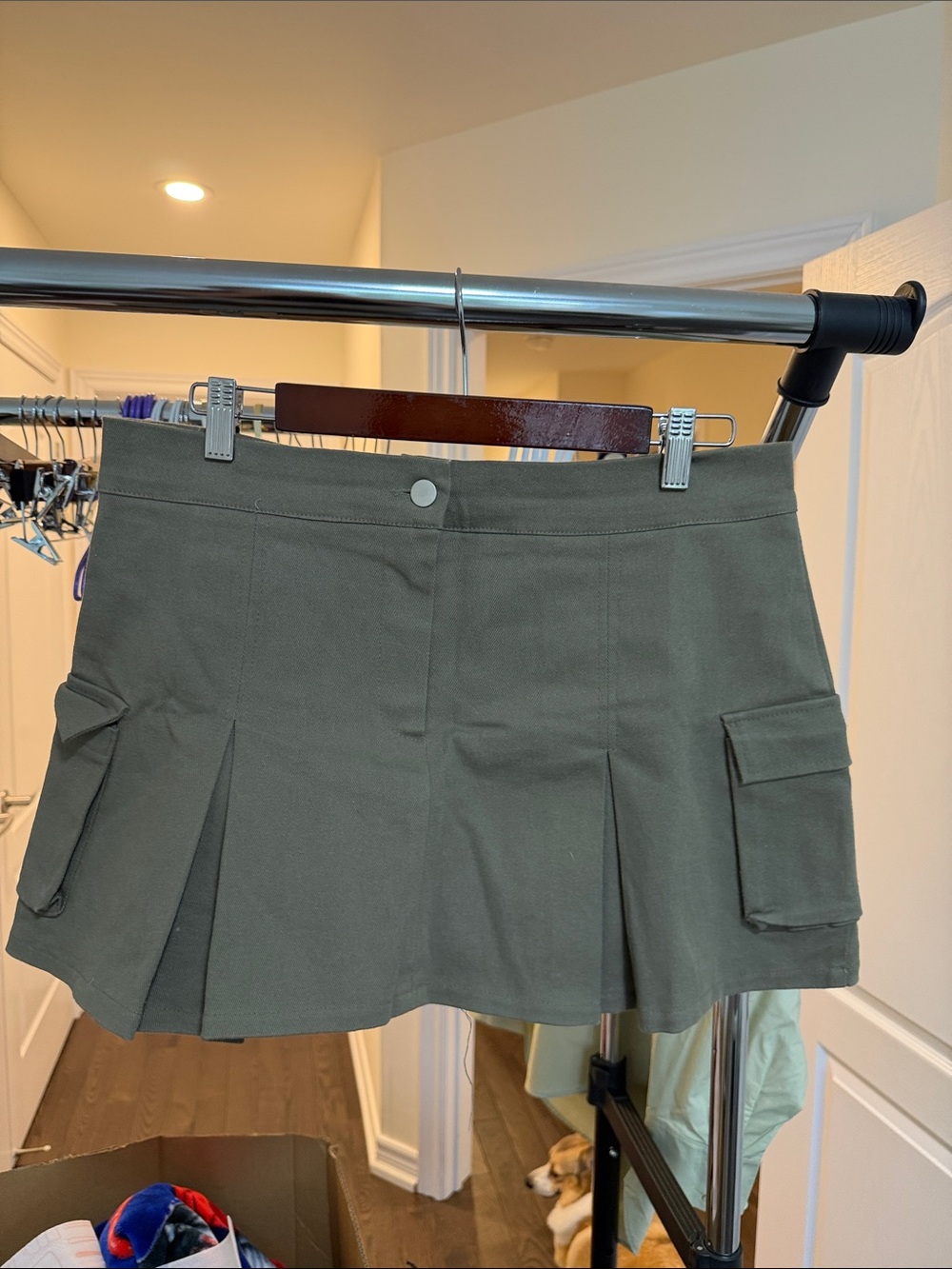 OAK + FORT Olive Green Pleated Cargo Skort